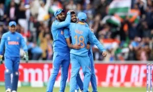 Vijay-Shankar-2019-World-Cup-Action-Shot